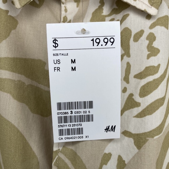 NWT - H&M relaxed fit short sleeve shirt - SIZE MD - Picture 11 of 11